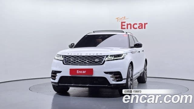 Land Rover Range Rover Velar 3