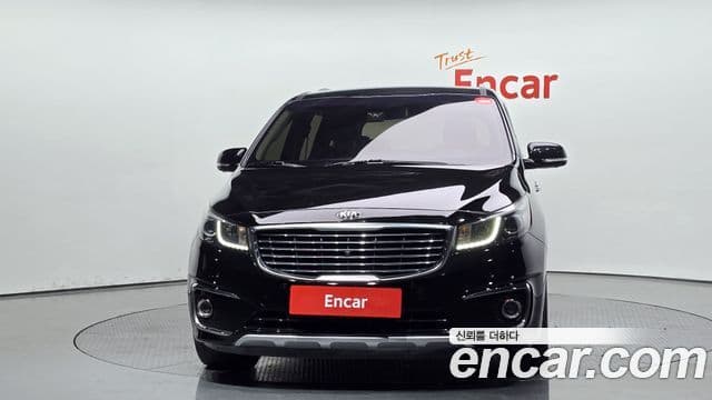 Kia All New Carnival 3