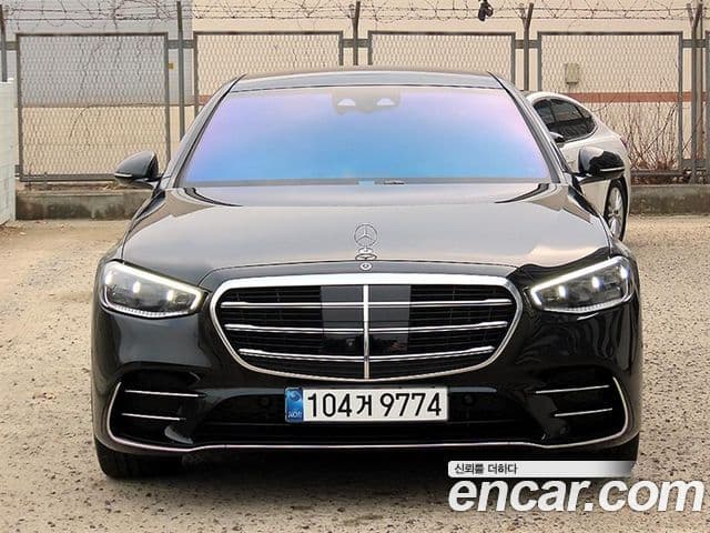 Mercedes-Benz S-Class W223