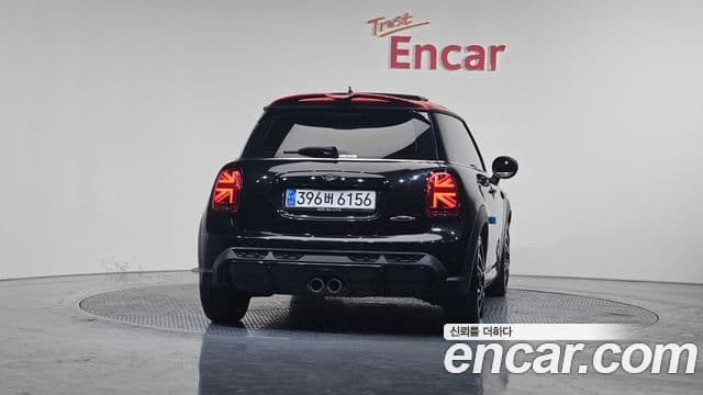 MINI Cooper S 4