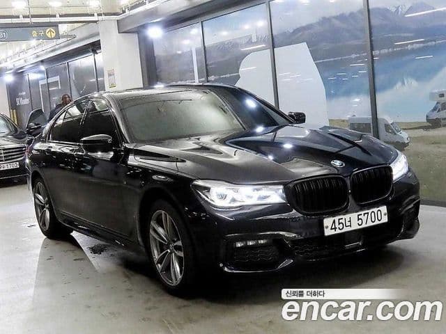 BMW 7 Series (G11)