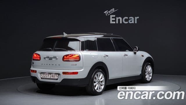 MINI Cooper Clubman 2