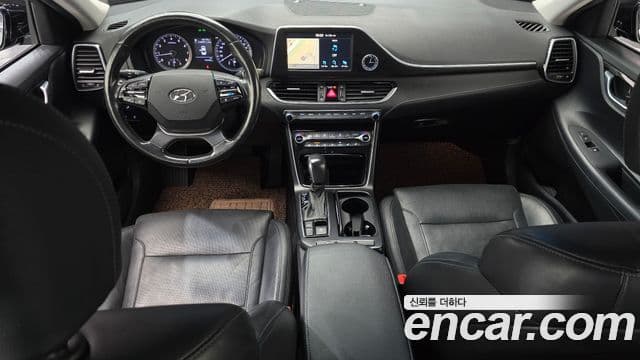 Hyundai Grandeur IG 4