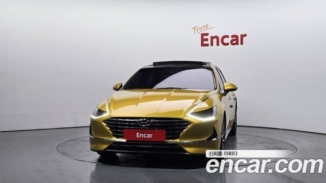 Hyundai Sonata (DN8) 3