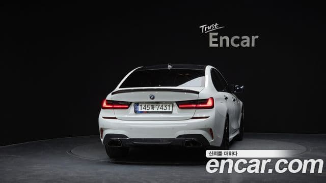 BMW 3 Series (G20) 4
