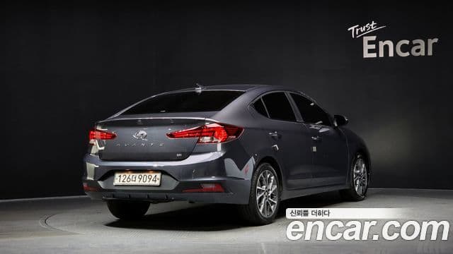 Hyundai The New Avante AD 2