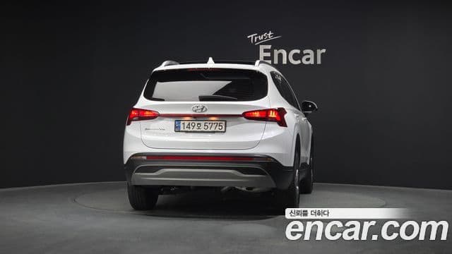 Hyundai The New Santa Fe 4