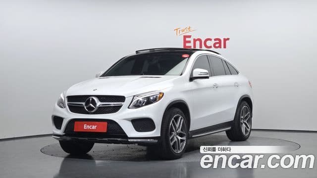 Mercedes-Benz GLE-Class W166