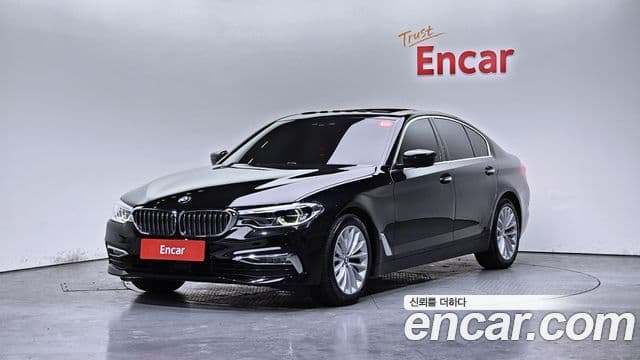 BMW 5 Series (G30)