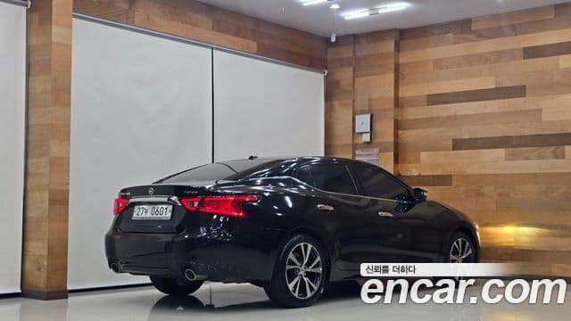 Nissan Maxima (A36) 2