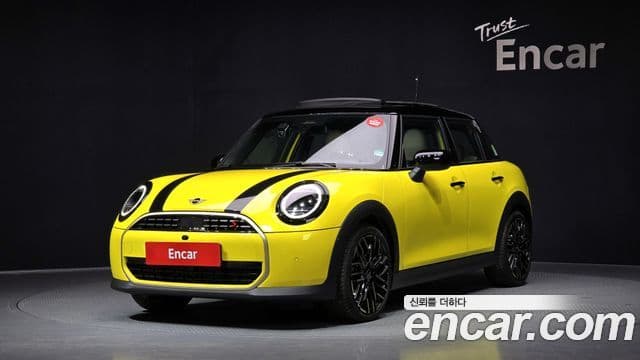 MINI Cooper S 4th Gen 1
