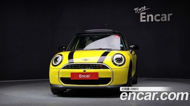 MINI Cooper S 4th Gen 3