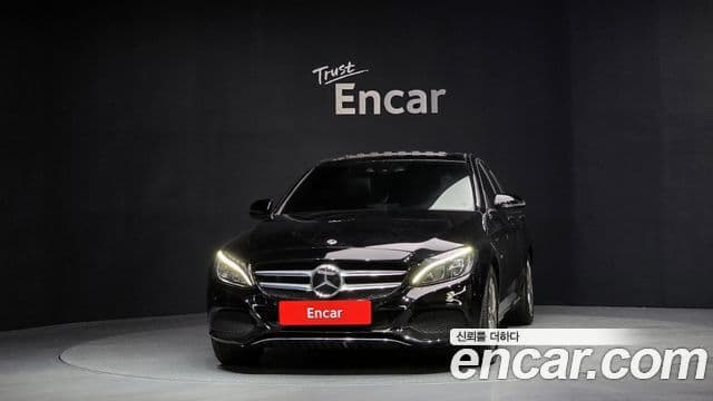 Mercedes-Benz C-Class W205 3