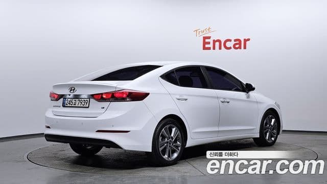 Hyundai Avante AD 2