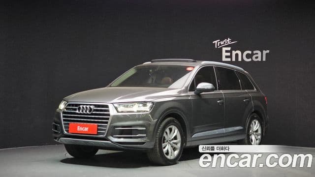 Audi Q7 (4M)