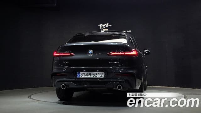 BMW X4 (G02) 3
