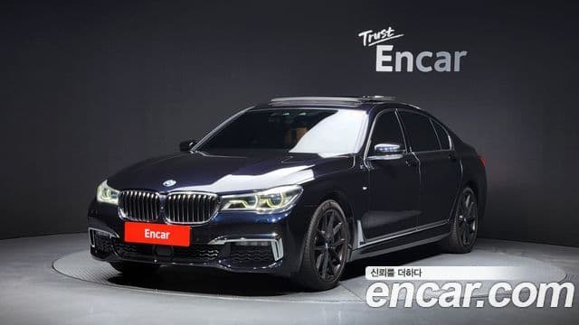 BMW 7 Series (G11)