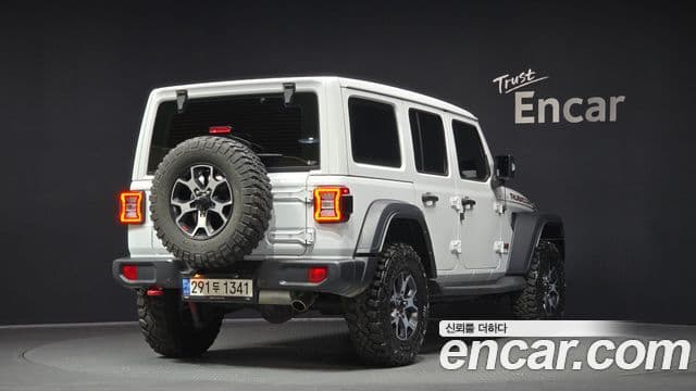 Jeep Wrangler (JL) 2