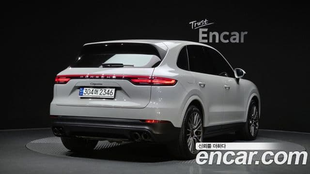 Porsche Cayenne (PO536) 2