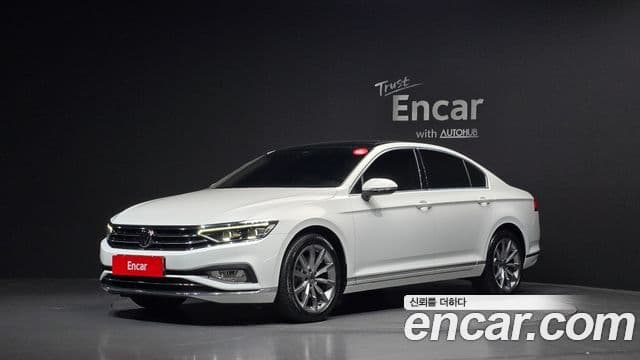 Volkswagen Passat GT (B8) 1