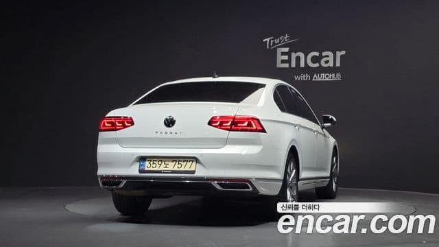 Volkswagen Passat GT (B8) 4