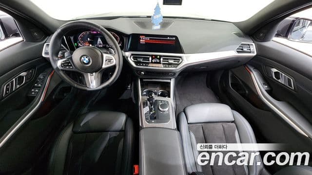 BMW 3 Series (G20) 4