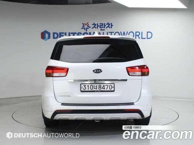 Kia All New Carnival 4
