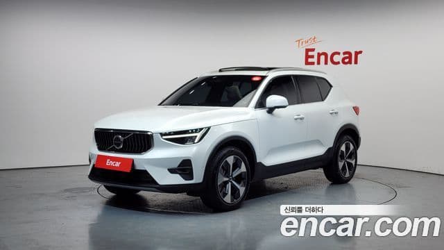 Volvo XC40 1