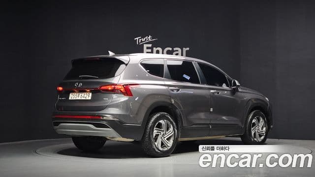 Hyundai The New Santa Fe 2
