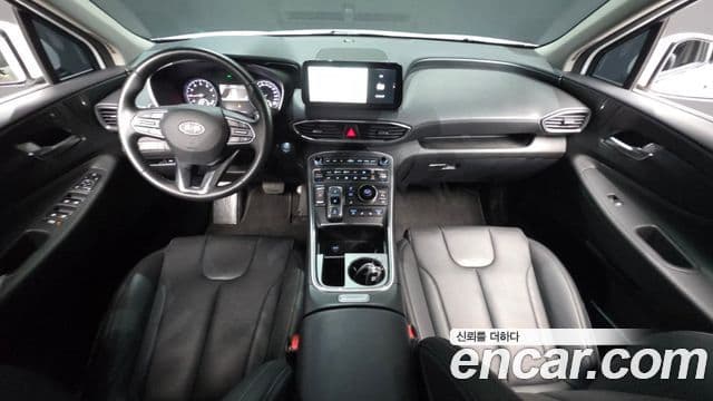 Hyundai The New Santa Fe 4