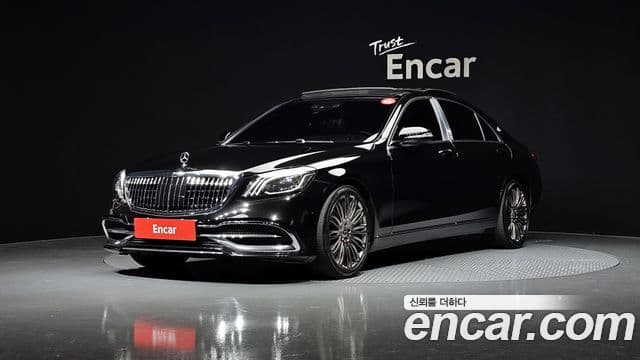 Mercedes-Benz S-Class W222 1