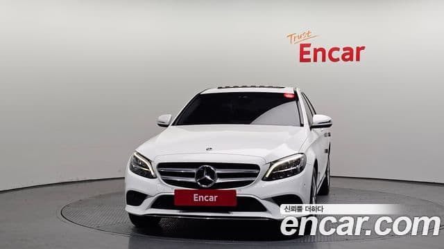 Mercedes-Benz C-Class W205 3