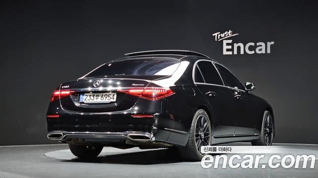 Mercedes-Benz S-Class W223 2