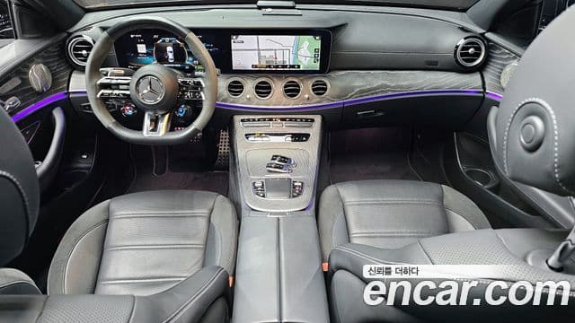 Mercedes-Benz E-Class W213 4