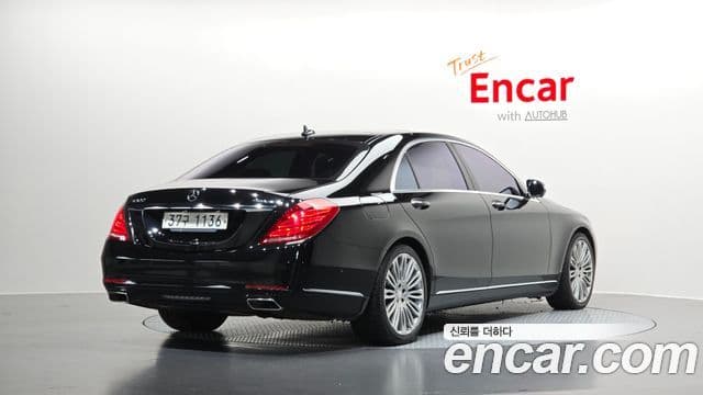 Mercedes-Benz S-Class W222 2