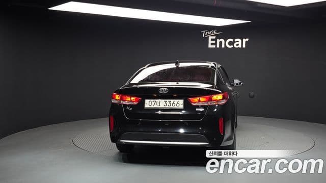 Kia K5 Hybrid 2nd Gen 4