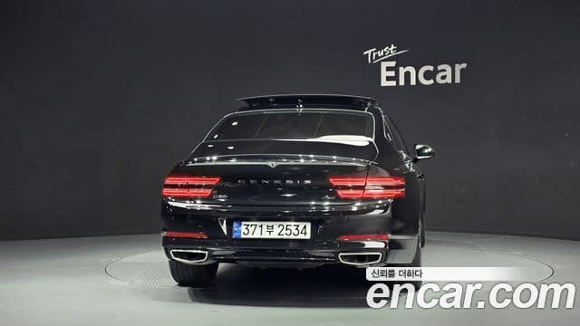 Genesis G80 (RG3) 4