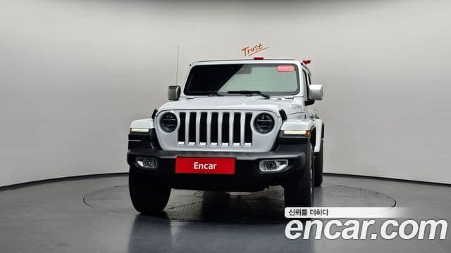 Jeep Wrangler (JL) 3