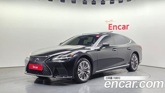 Lexus LS500h 5th Gen 1
