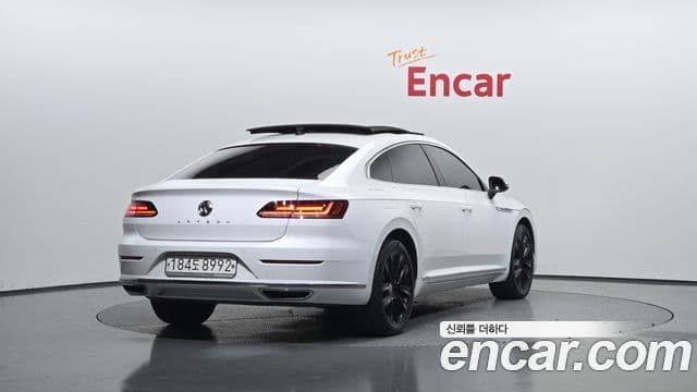 Volkswagen Arteon 2
