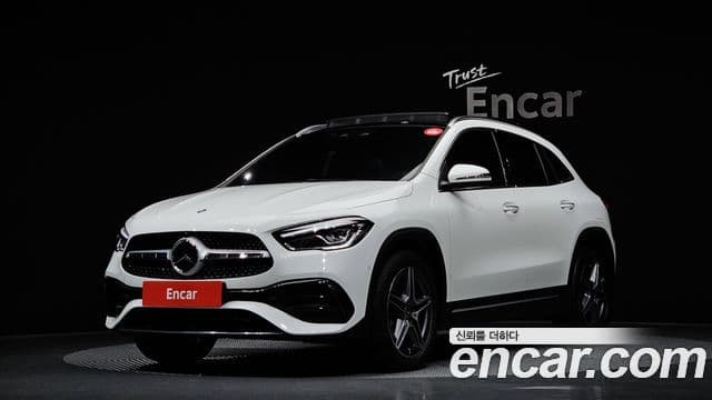 Mercedes-Benz GLA-Class H247 1