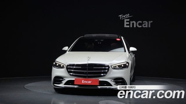 Mercedes-Benz S-Class W223 2