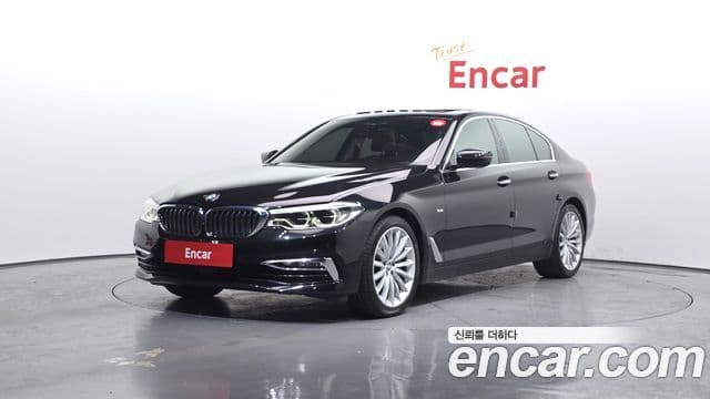 BMW 5 Series (G30)