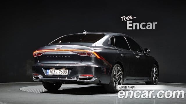 Hyundai The New Grandeur IG 2