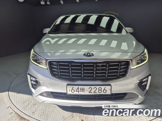 Kia The New Carnival 3