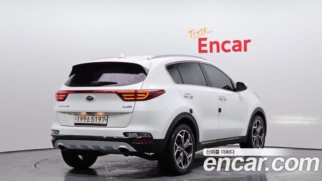 Kia Sportage The Bold 2