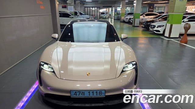 Porsche 타이칸 2