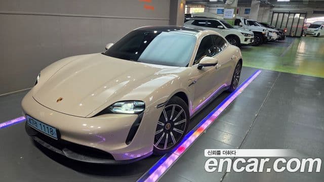 Porsche 타이칸 3