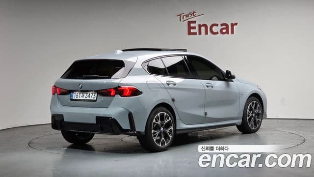 BMW 1 Series (F70) 2