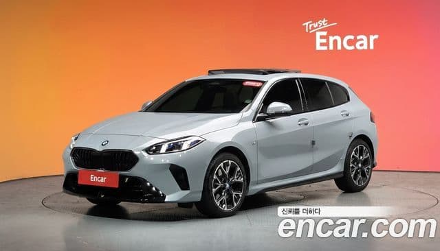 BMW 1 Series (F70) 1